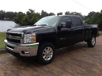 2012 chevy silverado 3500 hd z71 ltz**crew cab**l@@k 22,000 miles**xtra clean**