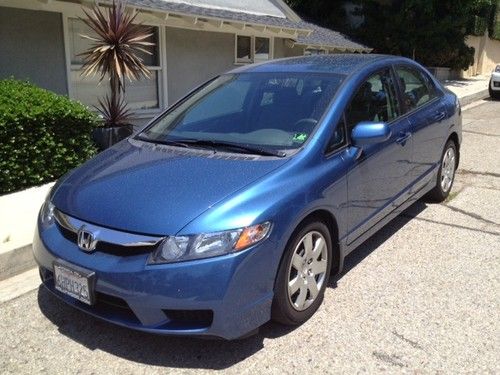 Excellent condition blue 2009 honda civic lx sedan 4-door