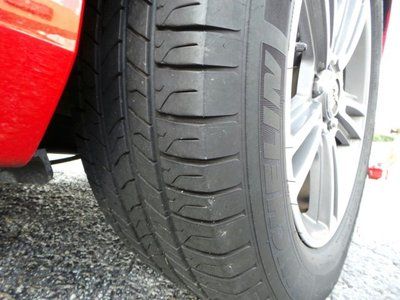 Convertible 3.7L CD Rear Wheel Drive Power Steering 4-Wheel Disc Brakes A/C ABS, image 16