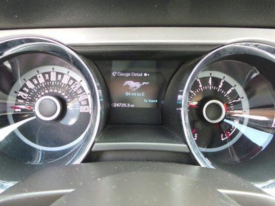 Convertible 3.7L CD Rear Wheel Drive Power Steering 4-Wheel Disc Brakes A/C ABS, image 20