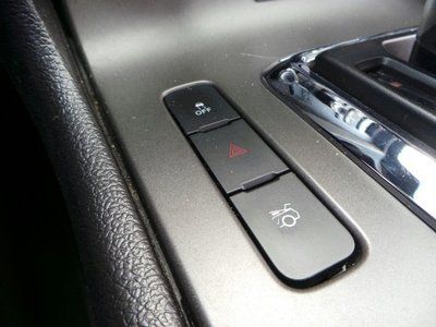 Convertible 3.7L CD Rear Wheel Drive Power Steering 4-Wheel Disc Brakes A/C ABS, image 25