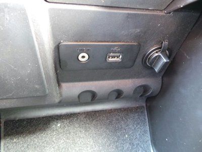 Convertible 3.7L CD Rear Wheel Drive Power Steering 4-Wheel Disc Brakes A/C ABS, image 28