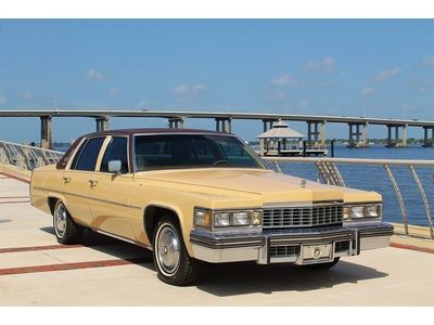 1977 cadillac sedan develle like new!!!