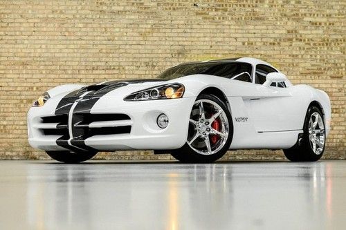 2010 dodge viper srt10 coupe! navigation! upgrades! svcd! only 6k mi!