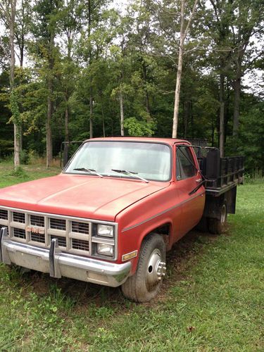 1979 gmc dump truck all steel bump bed good old trk,, heavy duty, low reserve