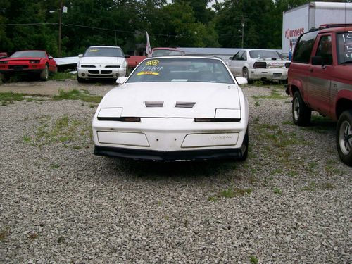 1984 pontiac firebird trans am coupe 2-door 5.0l