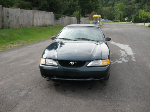 Convertible mustang