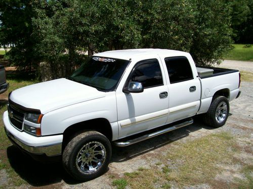 2007 chevy silverado 4-door 2wd no reserve