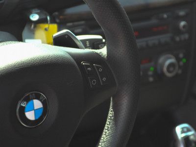 RED LEATHER 135i MOONROOF ALLOY WHEELS PADDLE SHIFTERS, image 17