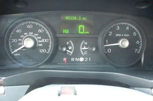 2006 Lincoln Town Car Signature Limited Sedan 4-Door 4.6L, image 13