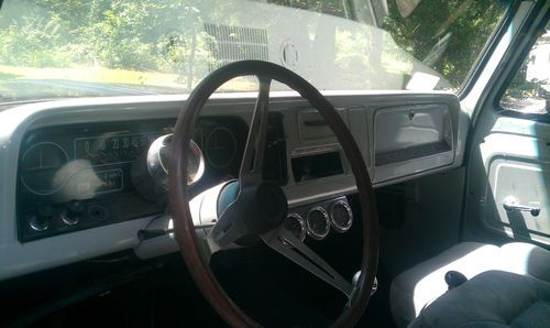 1966 Chevy Suburban 4WD, image 7