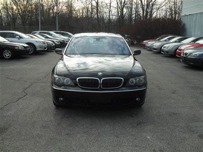 06 bmw 750li long body,black,navigation,xenon,lots of options,very clean,we ship