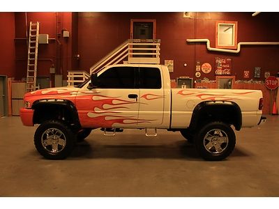 Lifted leather 2002 ram 2500 4x4 diesel 5.9l cummins short bed 24v