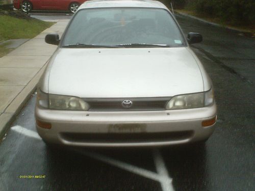 1997 toyota corolla  78,000 original miles auto  "no reserve"