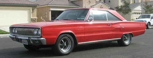 1967 dodge coronet r/t hardtop 2-door 7.2l