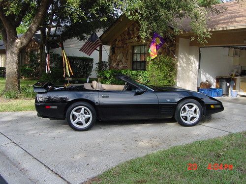 1993 chevrolet corvette base convertible 2-door 5.7l