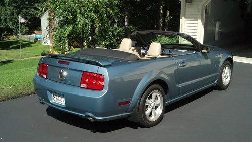 2007 ford mustang gt convertible premium
