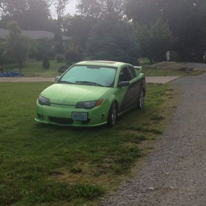2004 saturn ion red line coupe 4-door 2.0l