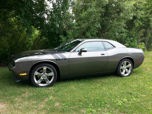 2009 dodge challenger r/t 5.7l hemi 6spd loaded