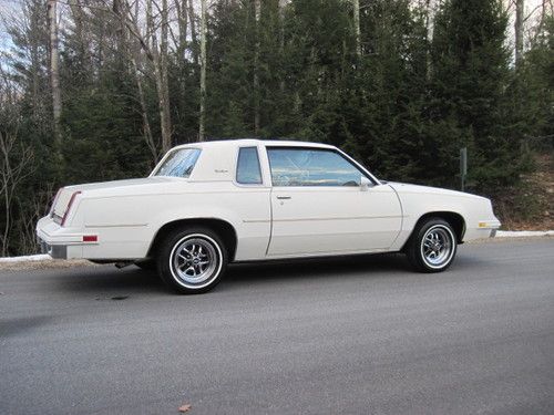 1986 cutlass supreme g body with 25k original miles