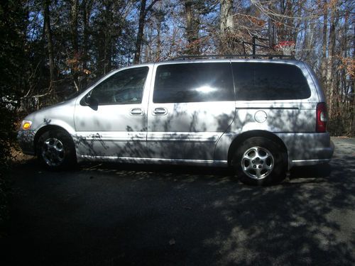 2002 oldsmobile silhouette gl, silver with gray cloth interior
