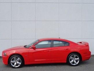 New 2014 dodge charger r/t 5.7l - beats audio system!