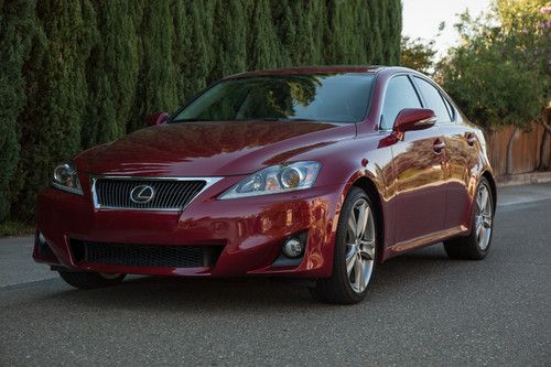 2011 lexus is250 base sedan 4-door 2.5l