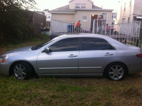 2003 honda accord ex sedan 4-door 3.0l