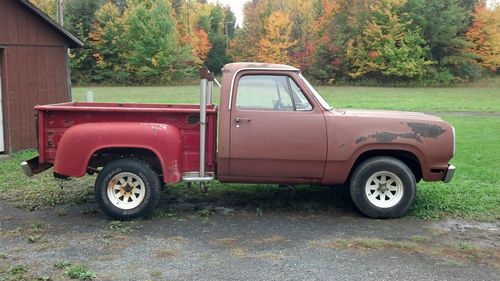 1979 dodge little red express