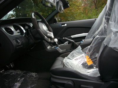 821a GT 500 14 super charged 5.8L svt black convertible recaro racing track pack, image 63