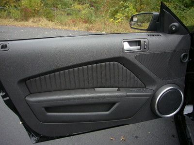 821a GT 500 14 super charged 5.8L svt black convertible recaro racing track pack, image 64