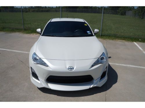 2013 scion fr-s base coupe 2-door 2.0l