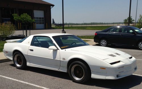 1987 pontiac trans am gta 5.7 liter tuned port injection 350 v8