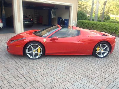 2012 458 spider under 500 miles call chris @ 630-624-3600