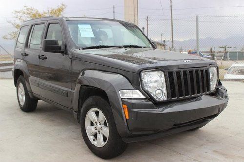 2011 jeep liberty sport 4wd damaged salvage runs! low miles priced to sell l@@k!