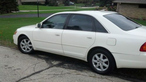 2000 toyota avalon xls sedan 4-door 3.0l