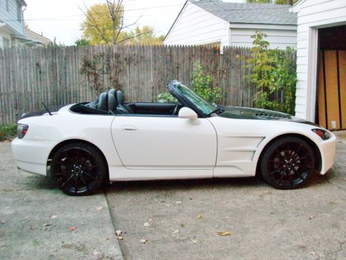 2006 honda s2000 base convertible 2-door 2.2l