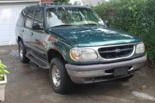 1997 ford explorer xlt awd sport utility 4-door 5.0l