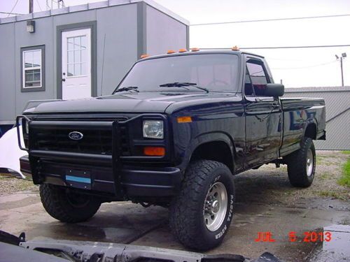 1985 Ford F-250 - 460 Cobra Jet (560 Hp/525 ft.lb V8 frame restored, image 5
