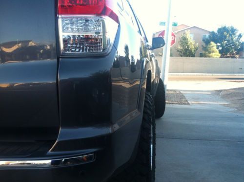 33" NITTO TRAIL GRAPPLERS, FUEL SILVER KRANK WHEELS, DAYSTAR LIFT, 3rd ROW!!!, US $28,995.00, image 9