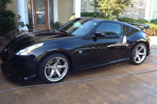 2012 nissan 370z nismo coupe 2-door 3.7l