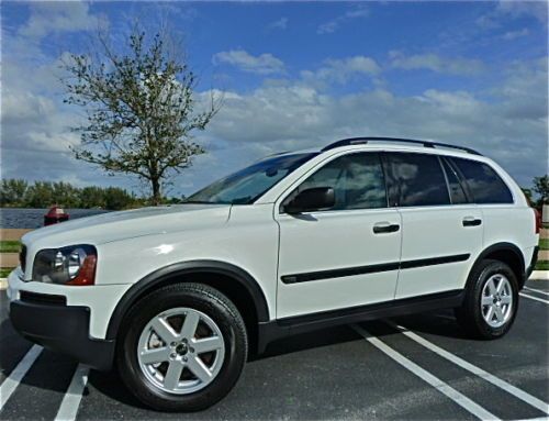 06 volvo xc90! warranty! 2 owners no accidents! booster seat, 3rd row seat!