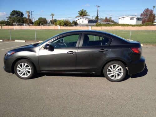 2012 mazda 3 i touring sedan, 1 owner, clean title, low miles, good as new
