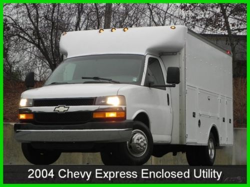 2004 chevrolet express enclosed utility van dually 6.0l vortec gas chevy cutaway