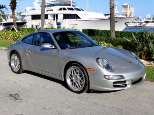 Florida 2005.5 carrera coupe navigation tiptronic clean carfax 3.6l automatic !!