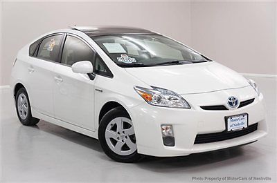 7-days *no reserve* &#039;10 prius iii nav jbl sound pano roof back-up carfax