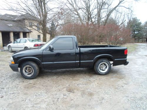 2003 chevrolet s10 chevy  truck