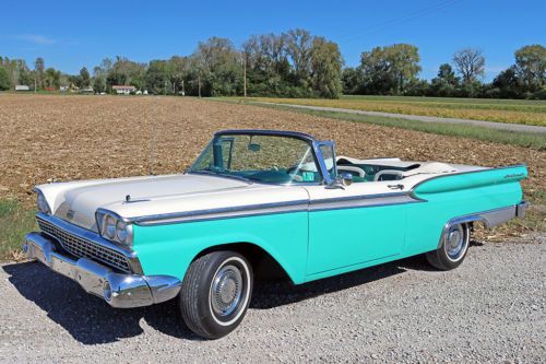 1959 ford fairlane 500 sunliner convertible