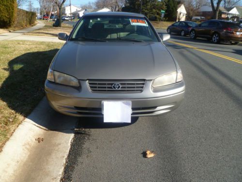 1999 toyota camry le sedan 4-door 2.2l