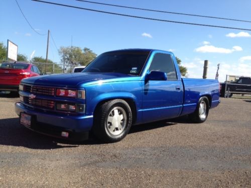 1990 c/k 1500 blue with 5.3 motor with turbo